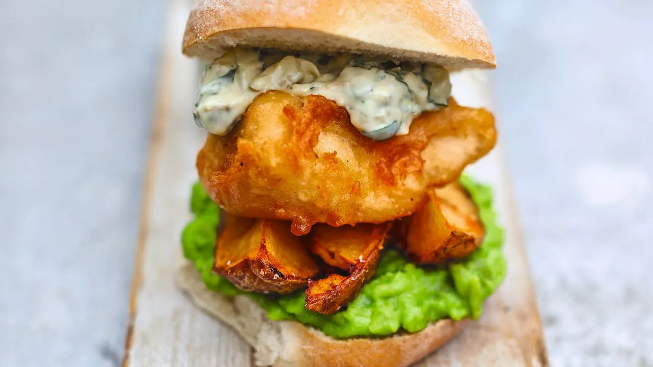 This fish & chips burger was made for bank holidays