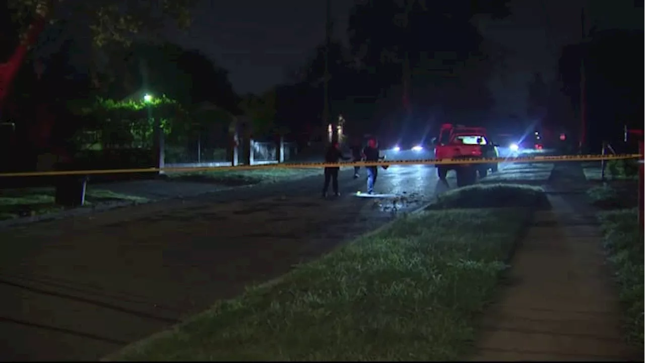 Man shot in the head, killed while warning family about drive-by shooters, SAPD says