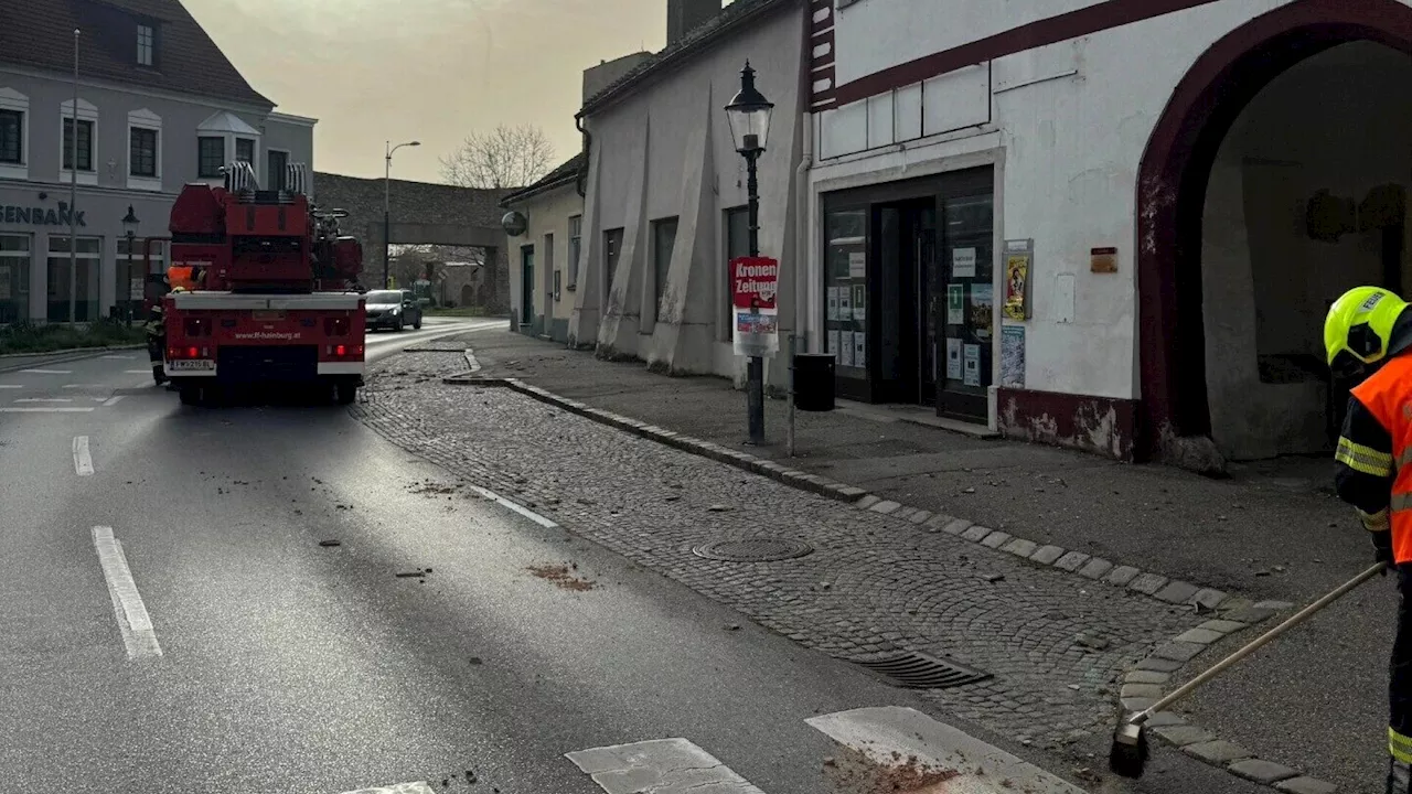 Region Hainburg: Feuerwehren im Einsatz gegen Sturmschäden