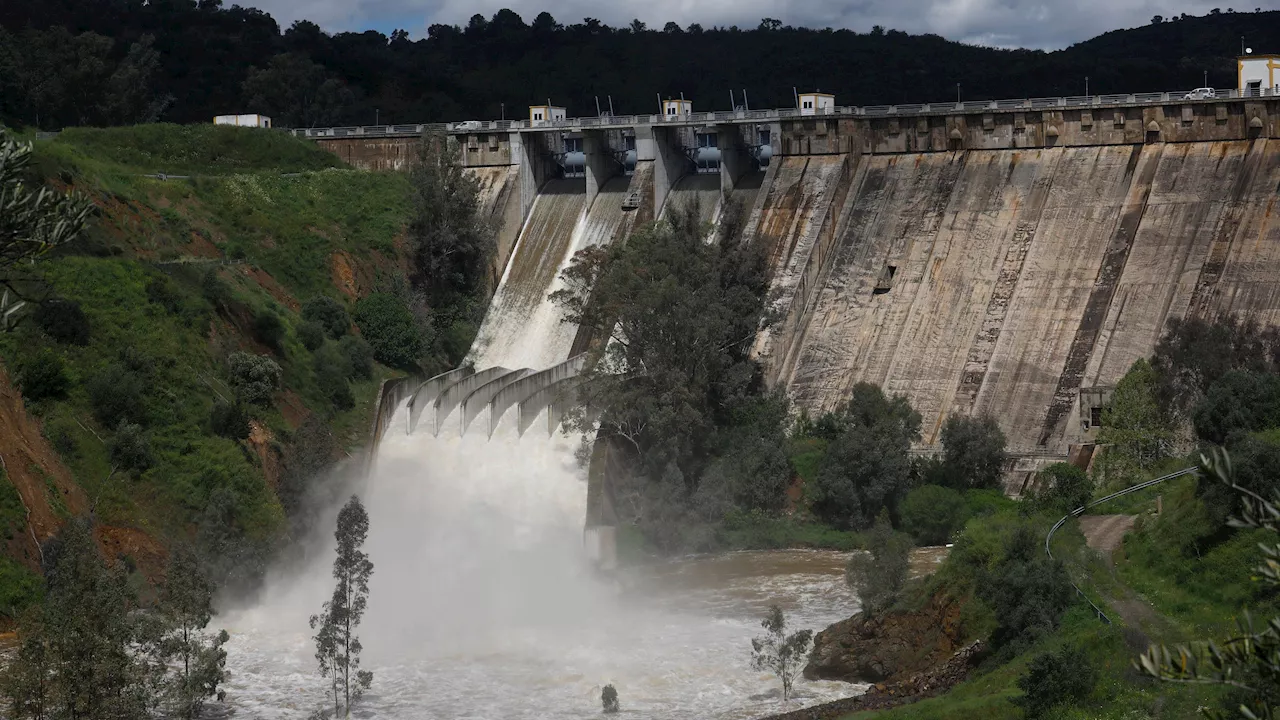 Andalucía no necesitará traer agua en barco este verano por la sequía gracias a las lluvias de Semana Santa