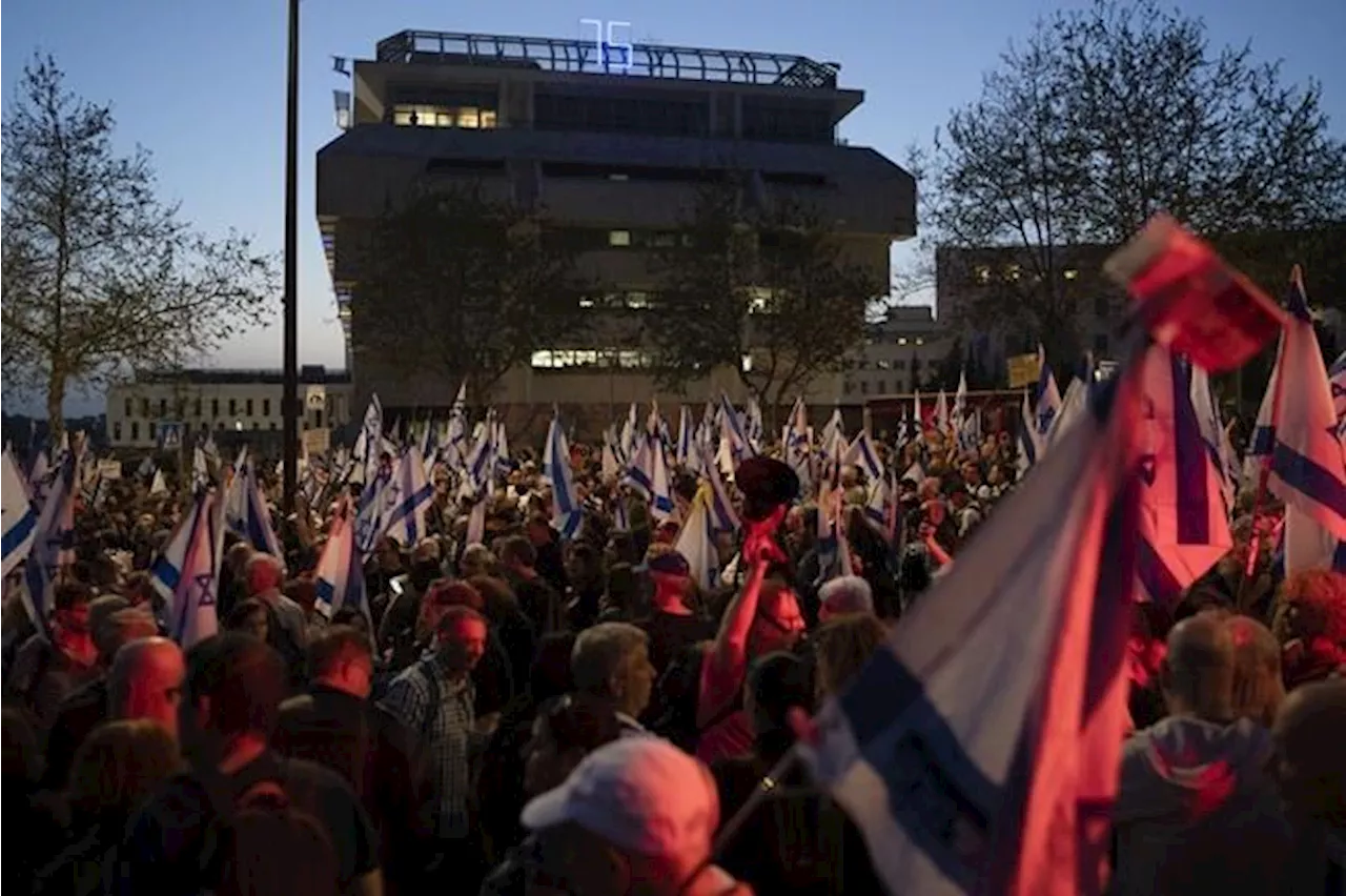 Israeli troops withdraw from Shifa Hospital, Gaza's largest, after 2-week raid