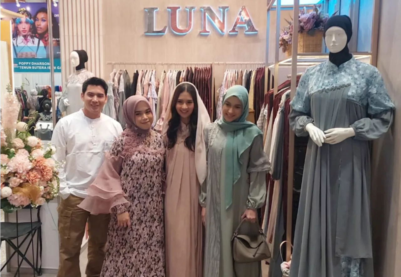 Indonesian Fashion Week 2024, Luna Hijab Konsisten Hadirkan Produk Handmade