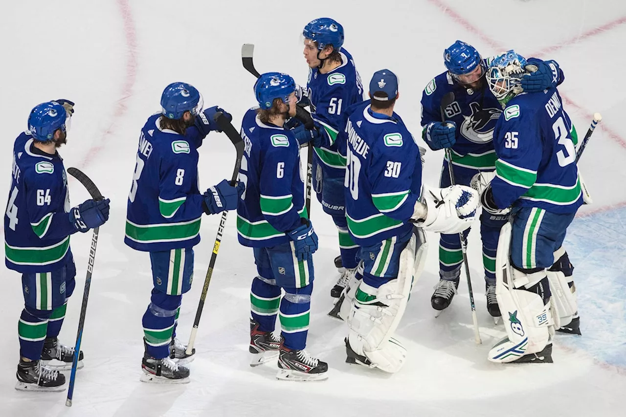 Vancouver Canucks look to veterans after clinching playoff berth