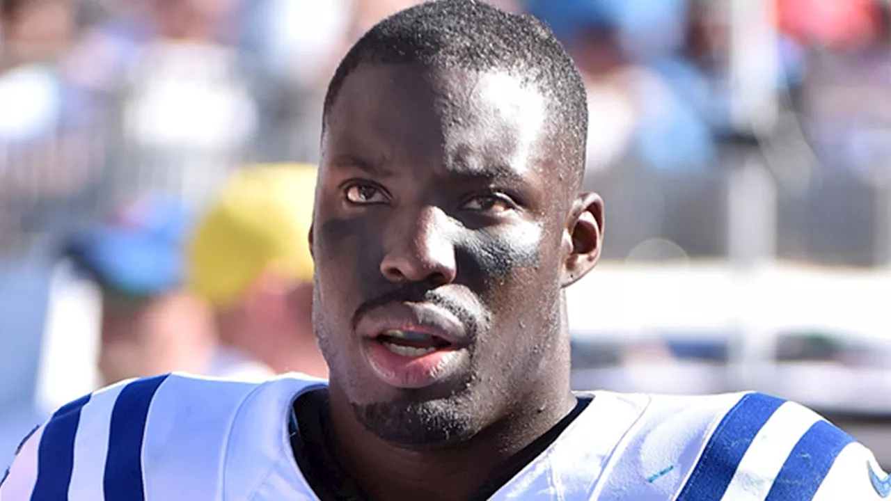 Former NFL Star Vontae Davis Dead At 35