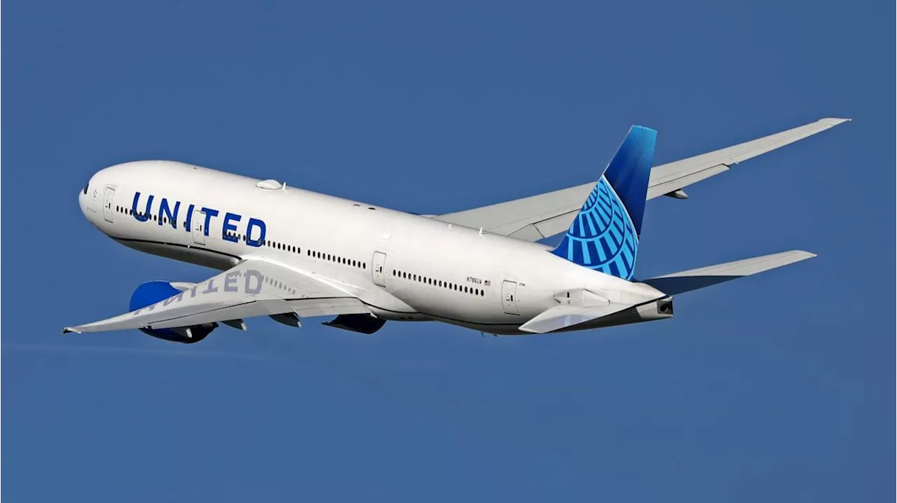 United asks pilots to take unpaid time off, cites Boeing delays