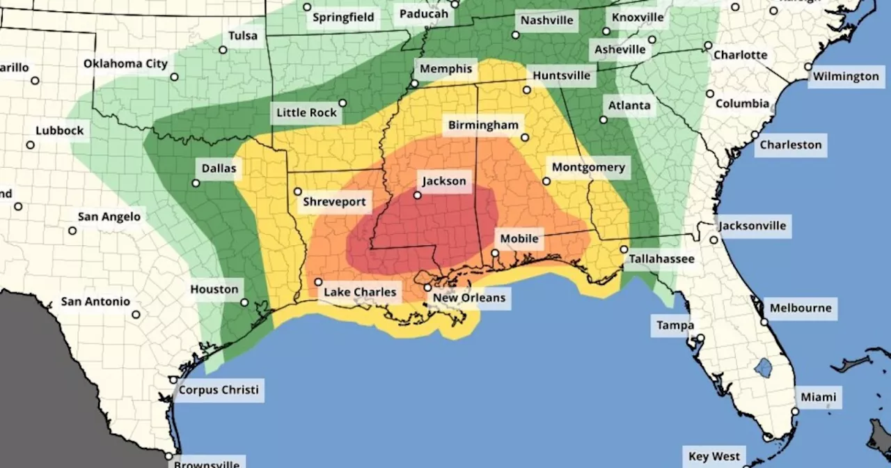 Tornadoes, large hail, floods threaten Gulf Coast and southern regions