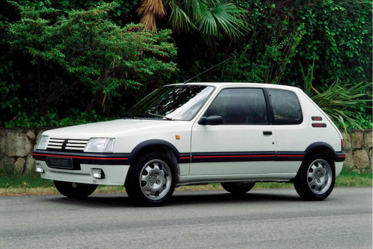 Peugeot 205 GTi festeggia i suoi primi 40 anni