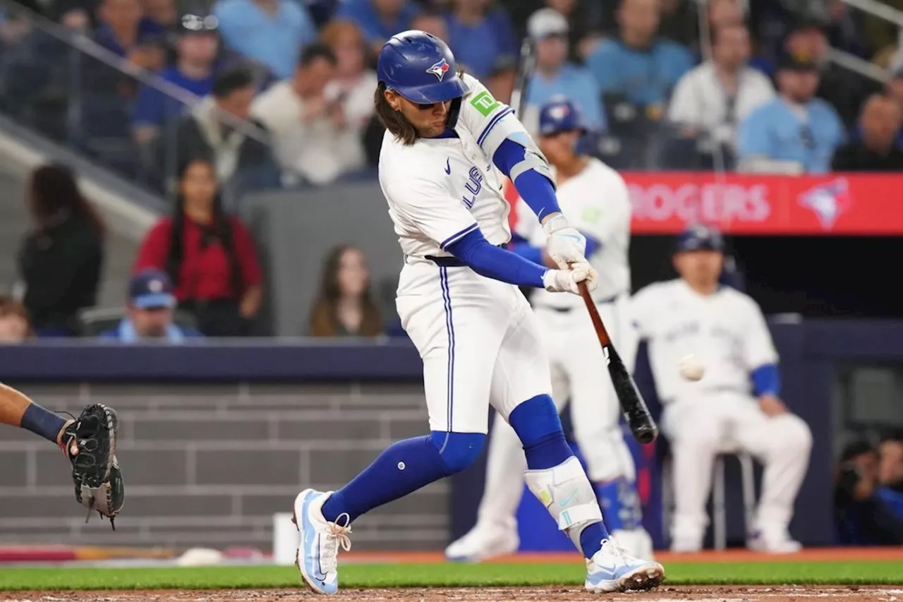 Bichette homers, Bassitt makes quality start as Blue Jays top Mariners 5-3