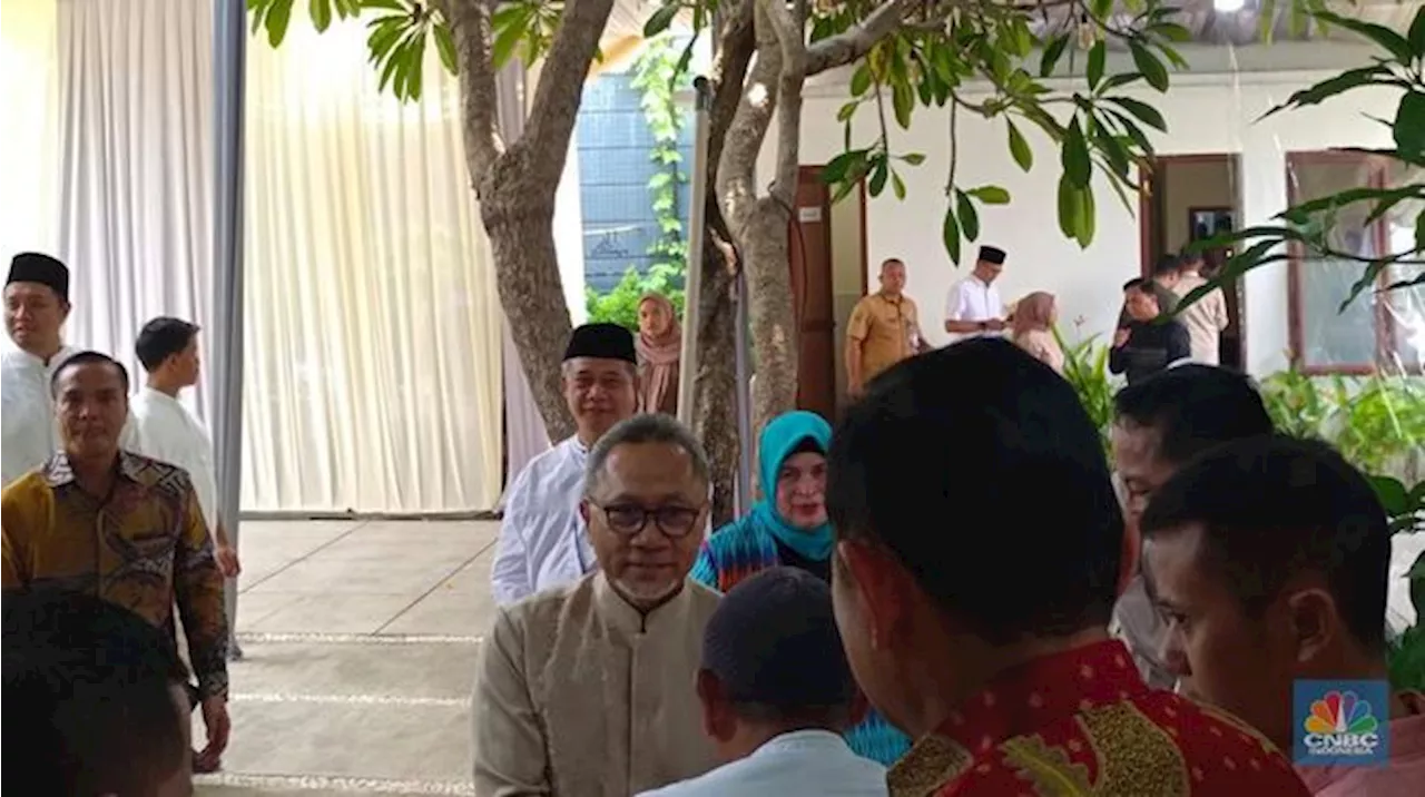 Menteri Perdagangan Zulkifli Hasan Menggelar Open House Perayaan Idul Fitri