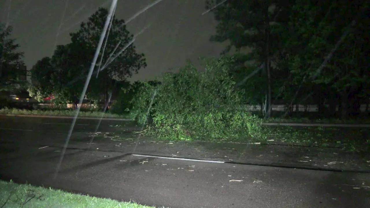 Houston weather today: Severe thunderstorms cause power outages, damage