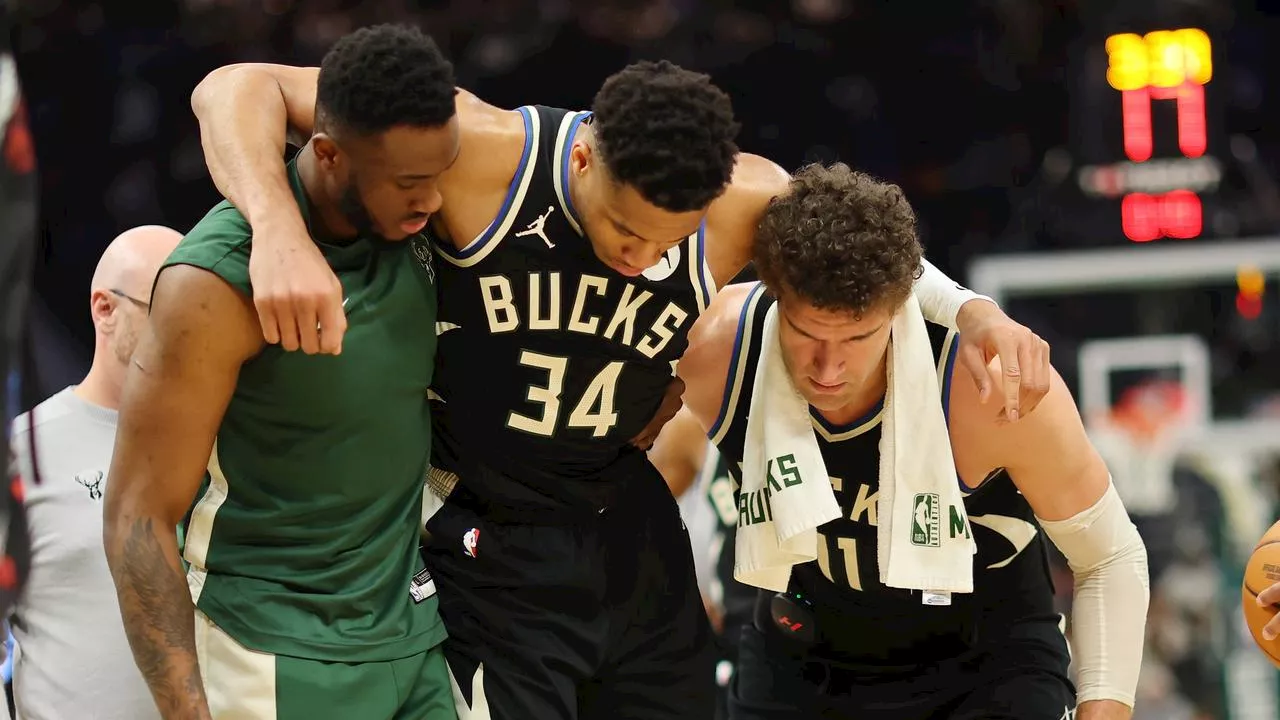 Giannis suffers big injury setback in pre-playoff disaster for Bucks; Warriors’ statement — NBA Wrap