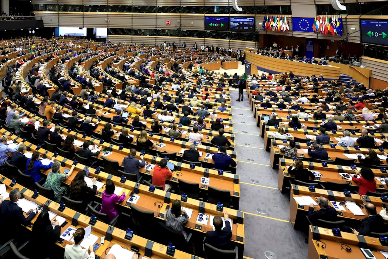 EU lawmakers approve overhaul of migration law, hoping to deprive the far right of votes