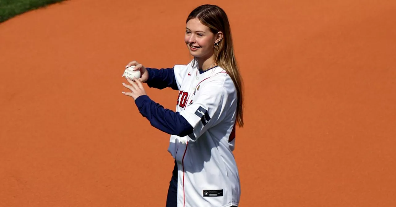 Tim And Stacy Wakefield's Daughter Throws Out First Pitch Months After Their Deaths