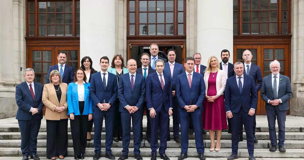 Who are the new junior ministers in Simon Harris’s Cabinet?