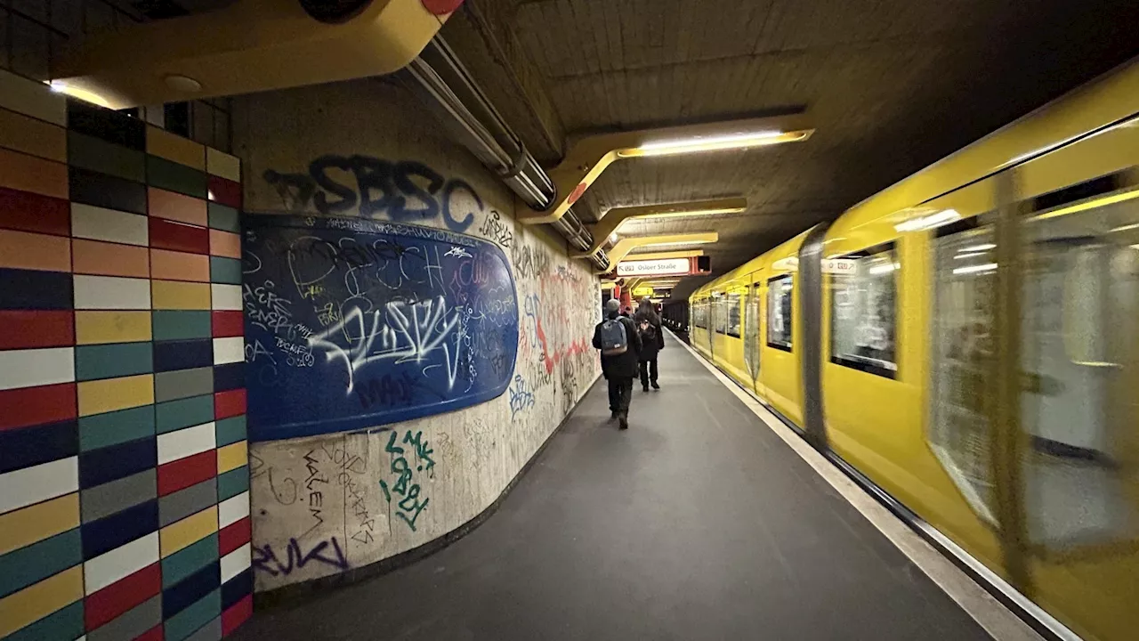 Beleidigte ein U-Bahnfahrer Fahrgäste rassistisch?