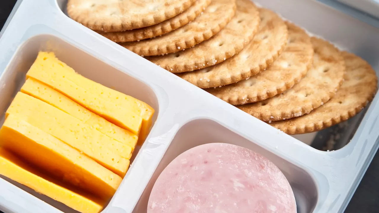 Consumer Reports calls on USDA to remove Lunchables from school lunches after chemical testing