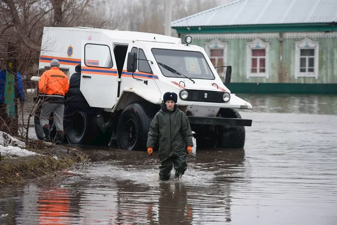 Tens of thousands evacuated in Kazakhstan and Russia due to flooding