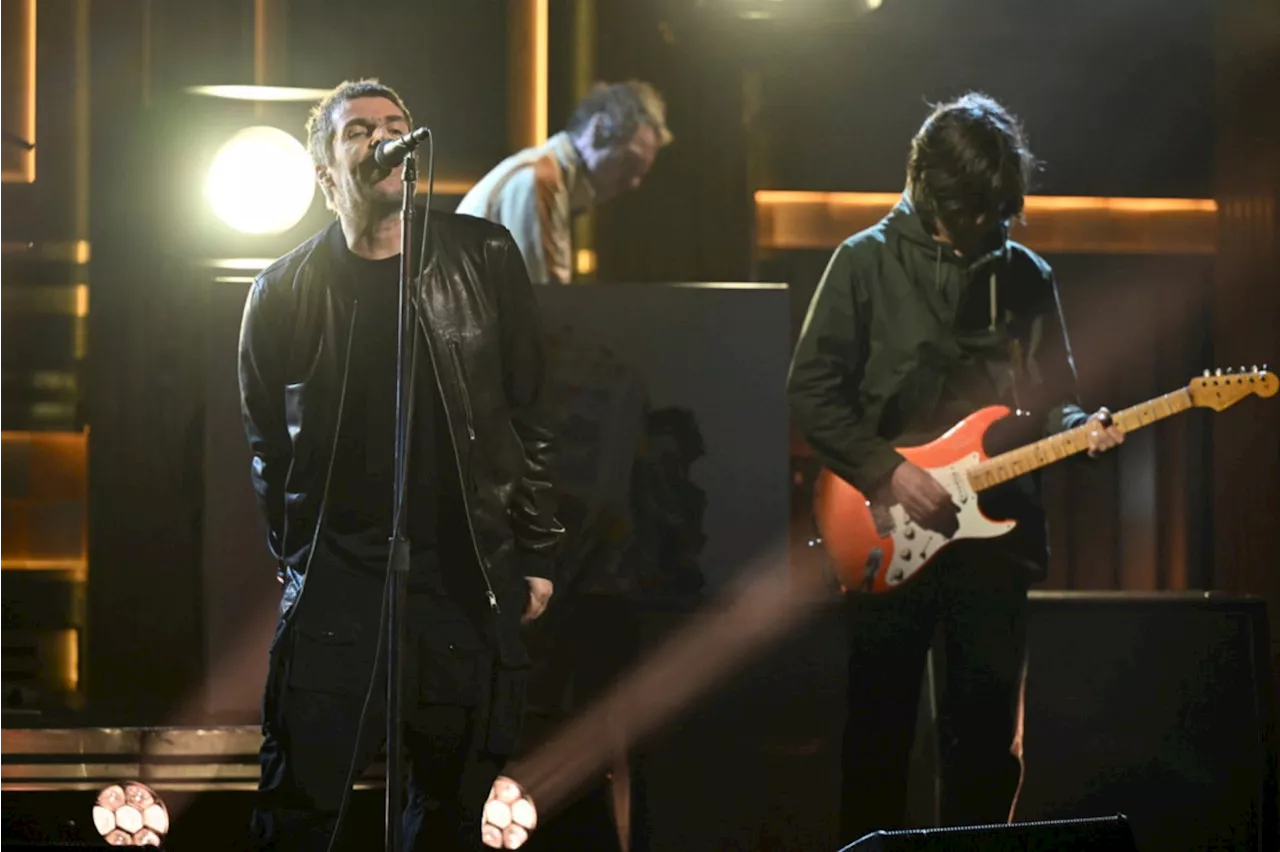 Liam Gallagher and John Squire Bring ‘I’m a Wheel’ to ‘The Tonight Show’