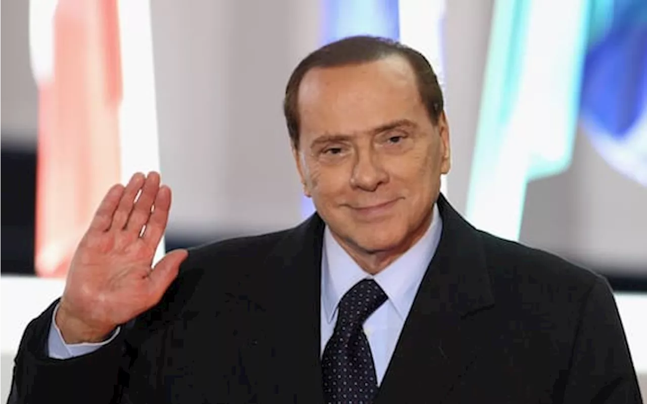 Berlusconi, francobollo commemorativo a un anno dalla morte: via libera da Cdm