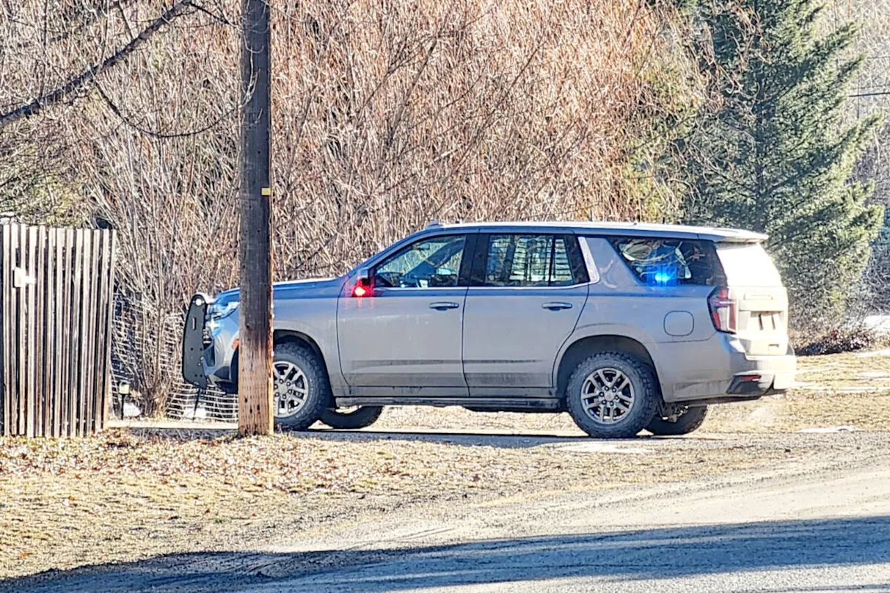 Gun tossed as Clearwater RCMP chase, apprehend prohibited driver