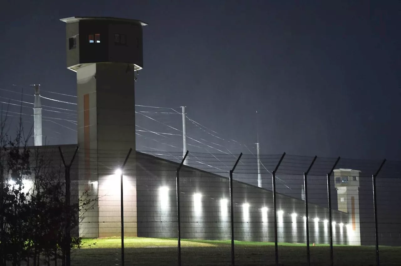 Drones deliver drugs, food to French prison cells