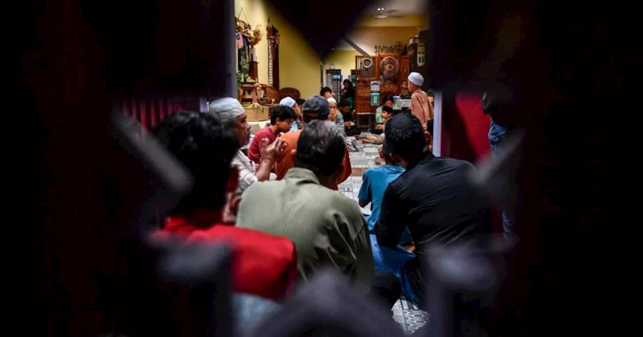 Heads of State urge Muslims to celebrate joyous Hari Raya Aidilfitri in moderation