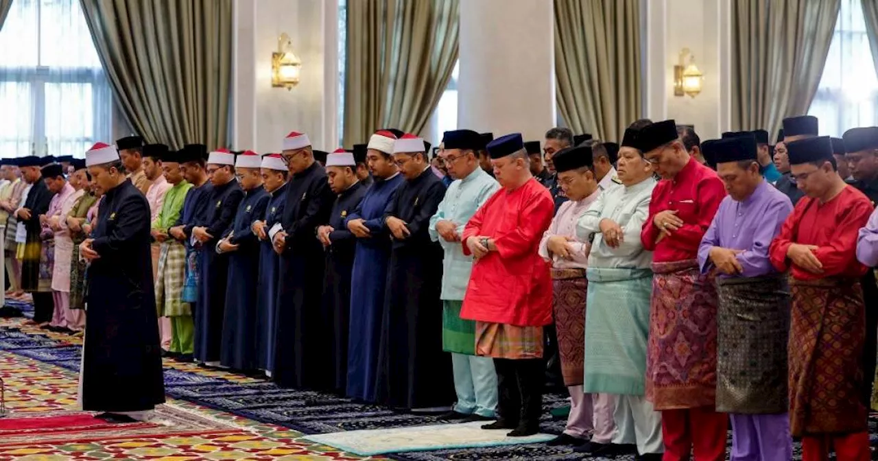 King of Malaysia Performs Aidilfitri Prayers at Surau Utama, Istana Negara