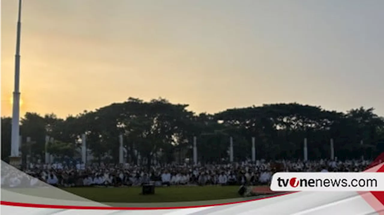 Ribuan Warga Ikuti Shalat Idul Fitri di Lapangan Gasibu Bandung