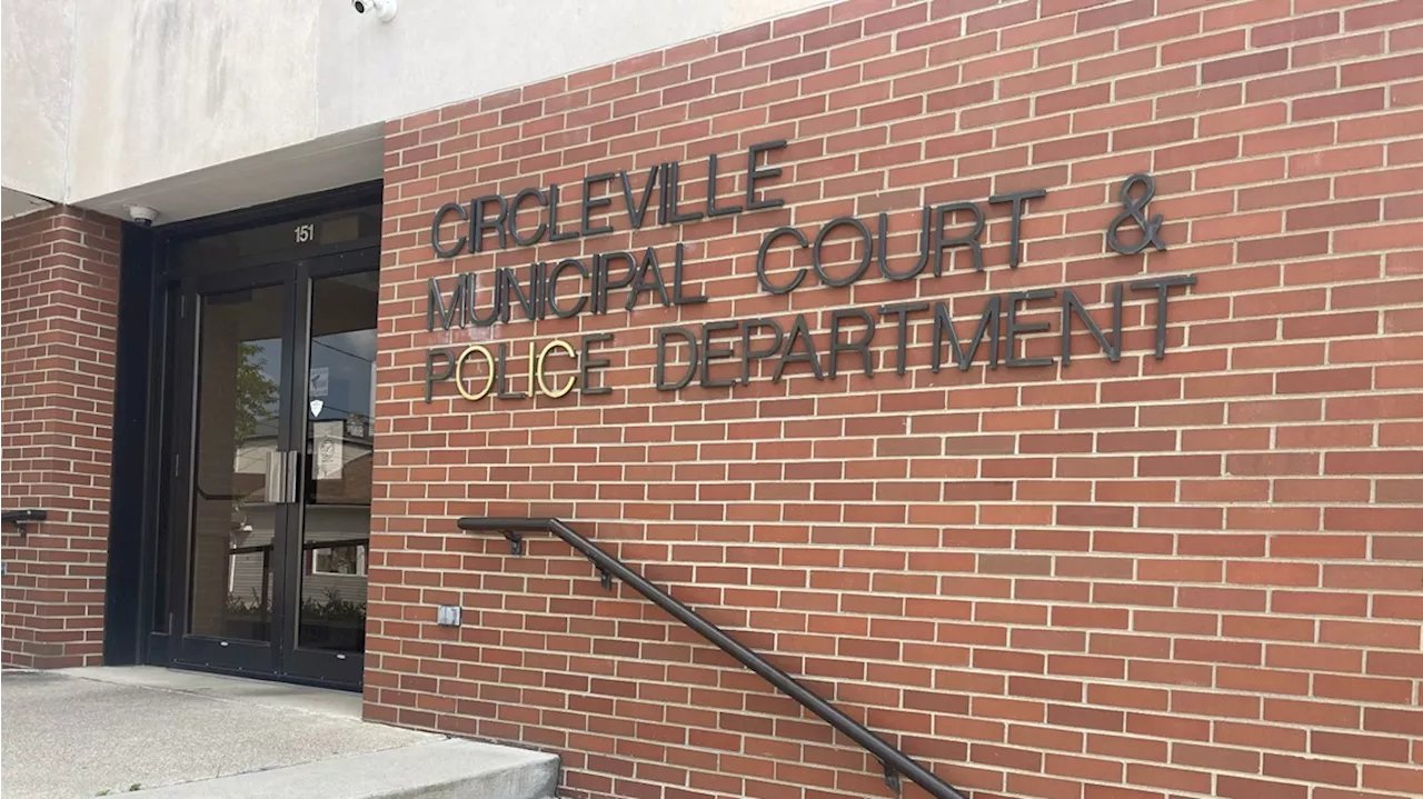 Circleville City Council votes for separation agreements with former police chief, deputy chief