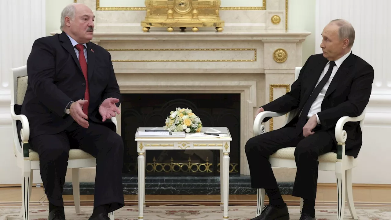 Russian President Vladimir Putin meets with Belarus President Alexander Lukashenko