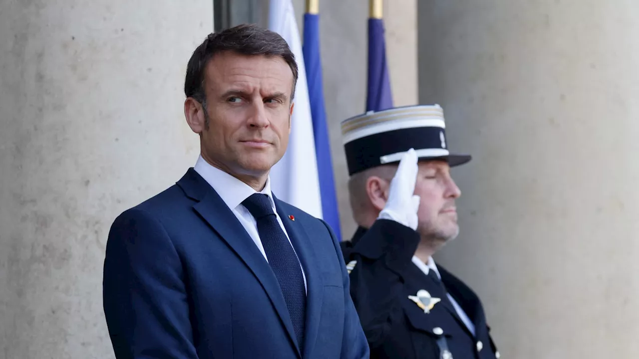 INFO BFMTV. Emmanuel Macron va annoncer des relocalisations industrielles pour renforcer la souveraineté de...