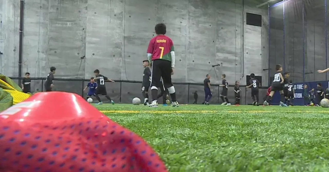 Nonprofit sports facility offers club soccer to kids in Chicago