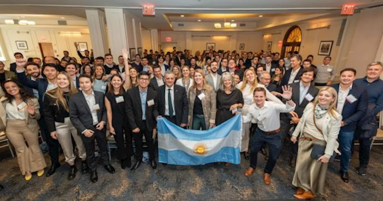 Nueva York: estudiantes argentinos se reunieron con líderes empresariales y dirigentes políticos en la Univers