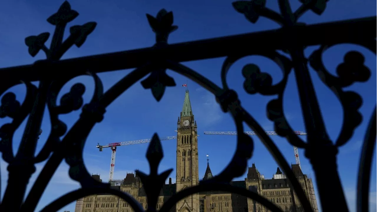 Most Canadians think the federal government is overspending, survey finds