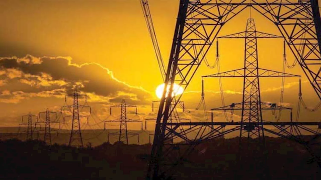 Power tariff decreased by Rs3.82 per unit, says energy minister