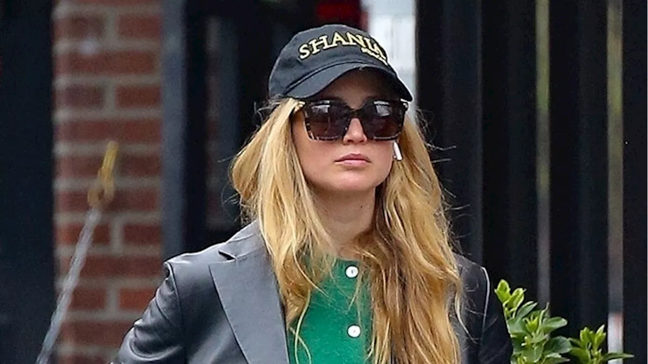 Jennifer Lawrence Looks Like a Proper Londoner in This Low-Key Look