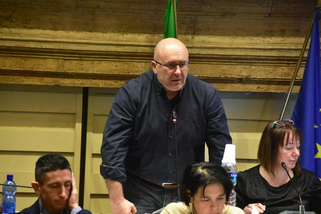 Terni, Pd e M5s incalzano il sindaco Bandecchi: «Salario minimo negli appalti»