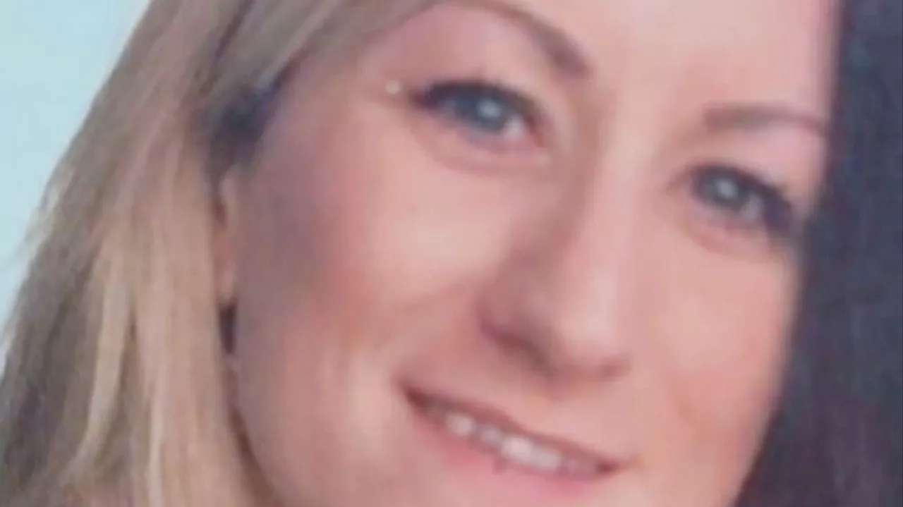 Sarah Mayhew: body parts search continues after remains found in park