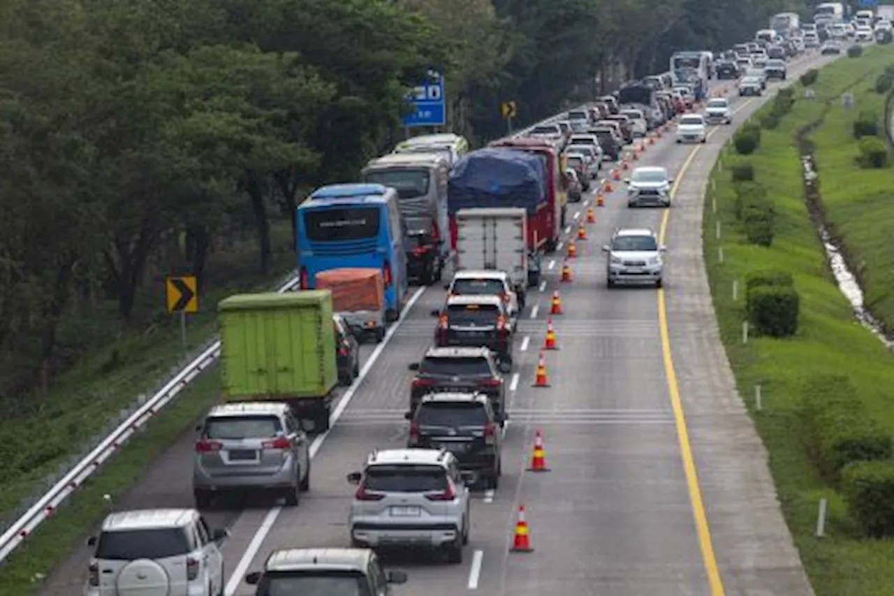 Korlantas Polri Evaluates Contra Flow Implementation on Jakarta-Cikampek Toll Road