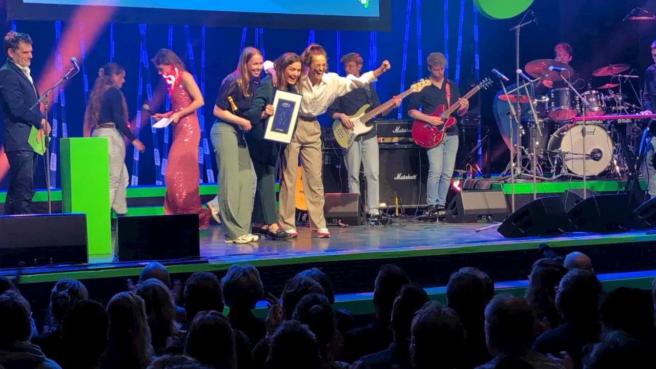 Podcast over omstreden gebedsgenezer Tom de Wal wint een award