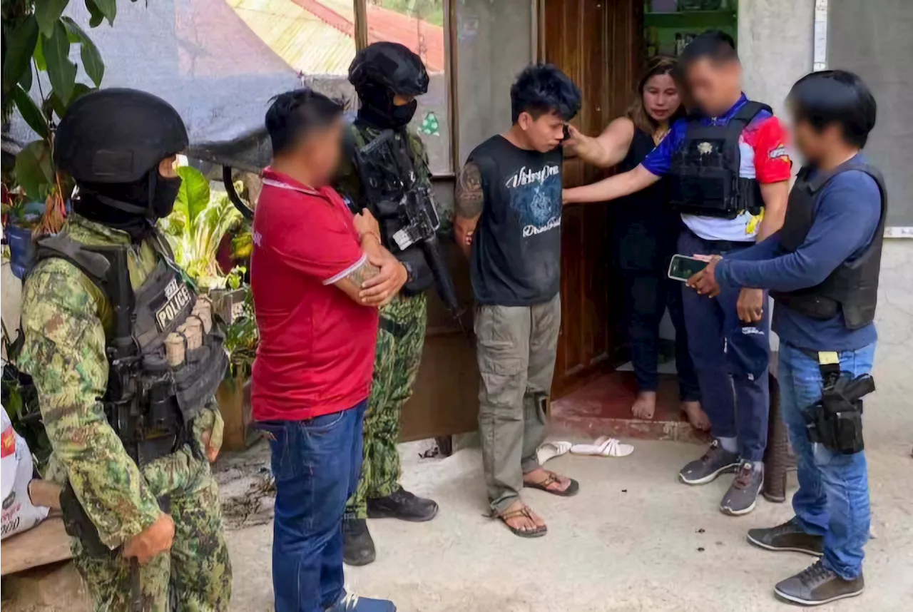 Soldiers, cops catch NPA-Eastern Visayas leader in Cebu