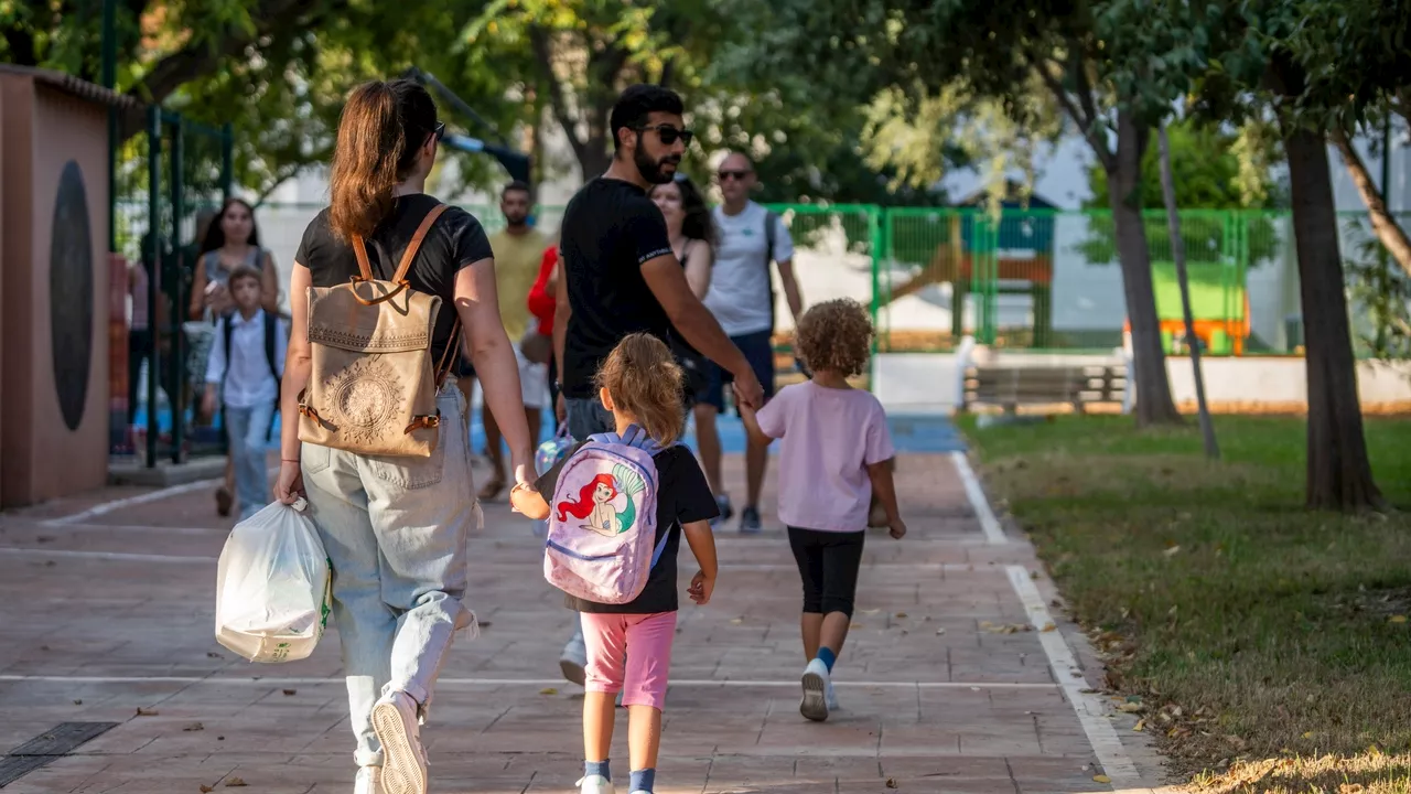 Andalucía activa este jueves el Bono Carestía de 200 euros: estos son los requisitos