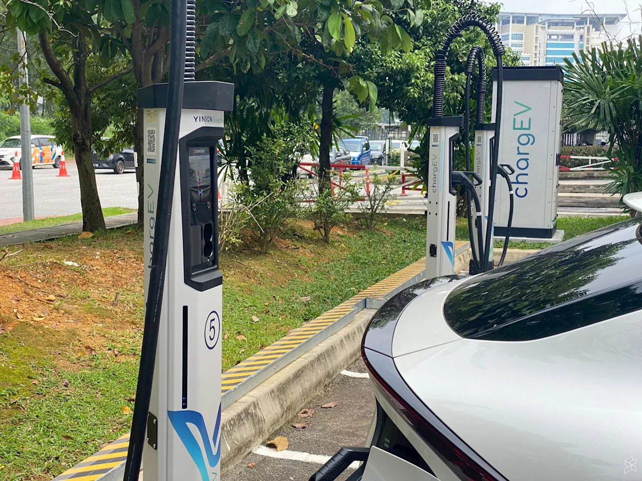 ChargEV faces nationwide EV charger outage