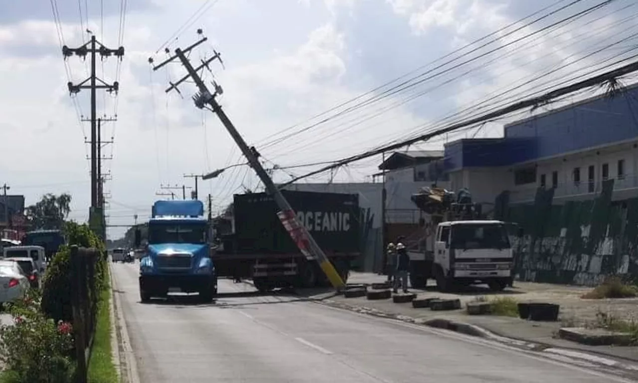 Councilor demands Davao Light to remove hazardous utility poles