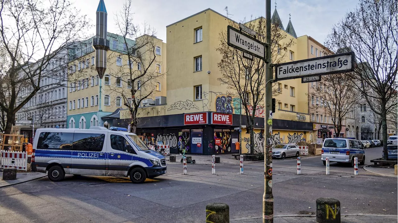 Weil dort Drogen konsumiert werden: CDU will öffentliche Toilette in Berlin umstellen lassen