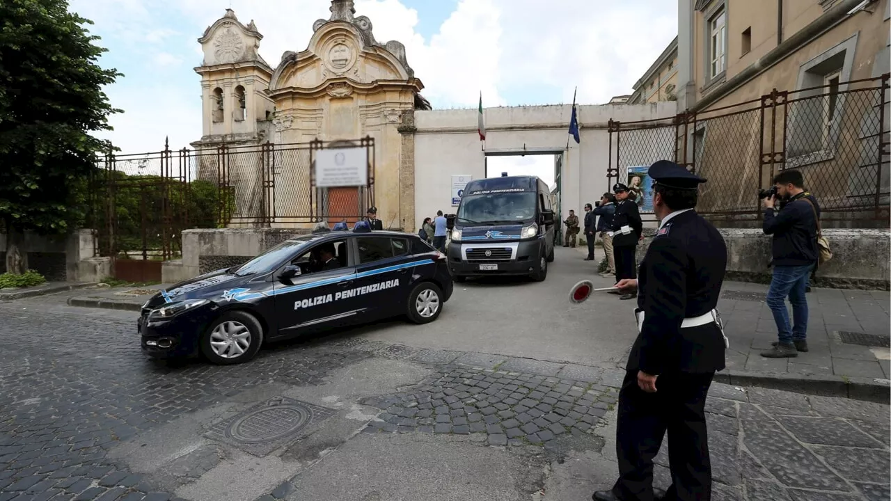 Arresti domiciliari per l'ex assessore della Regione Puglia e suo fratello