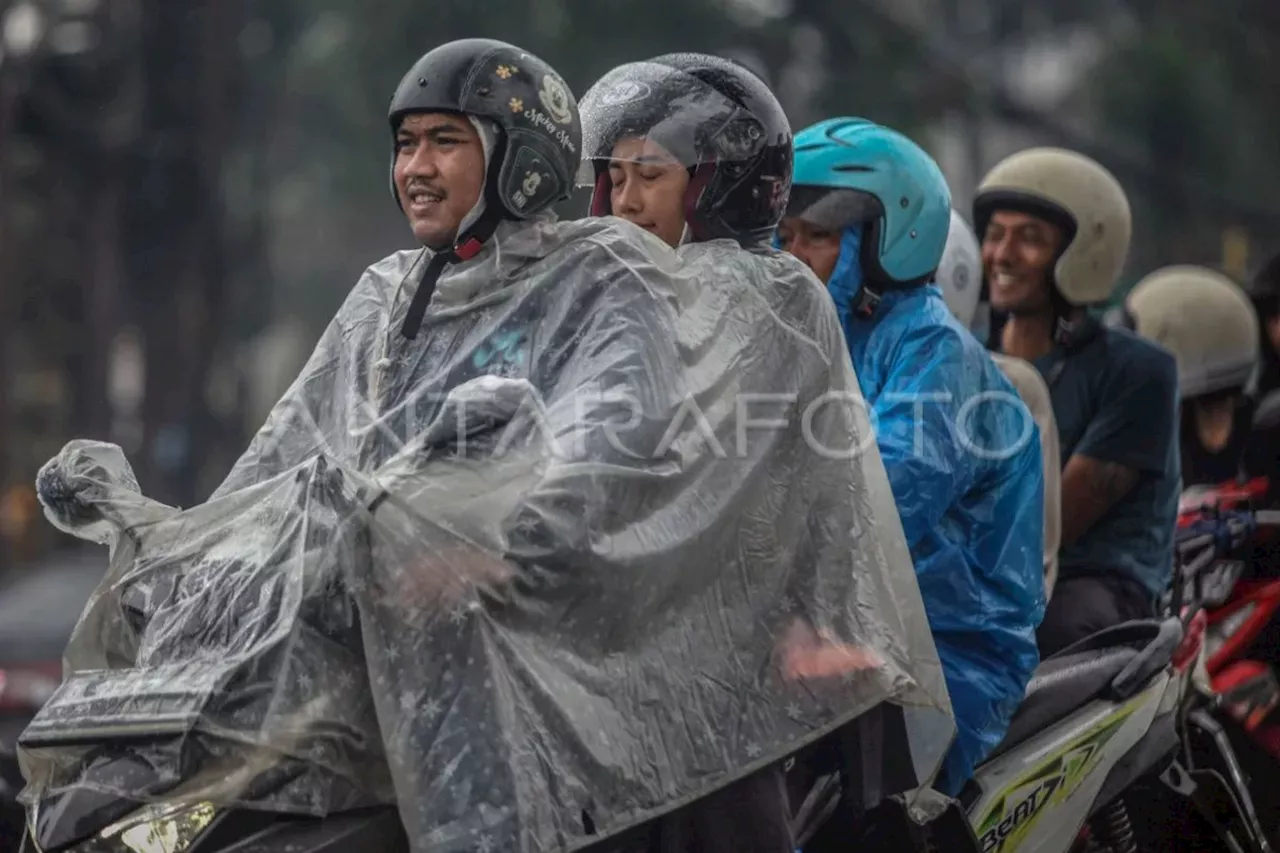 Peringatan Hujan di Jakarta dan Kepulauan Seribu