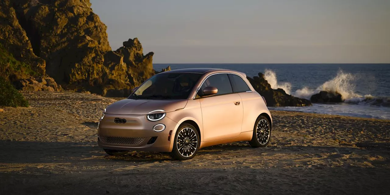 2024 Fiat 500e Bets Big on Being Small