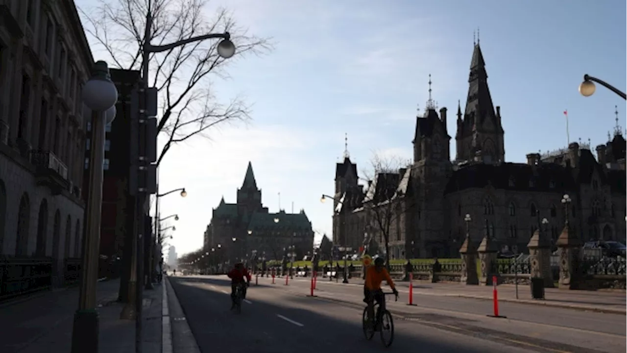 Canada’s AAA Credit Rating at Risk From Deeper Deficit, RBC Says