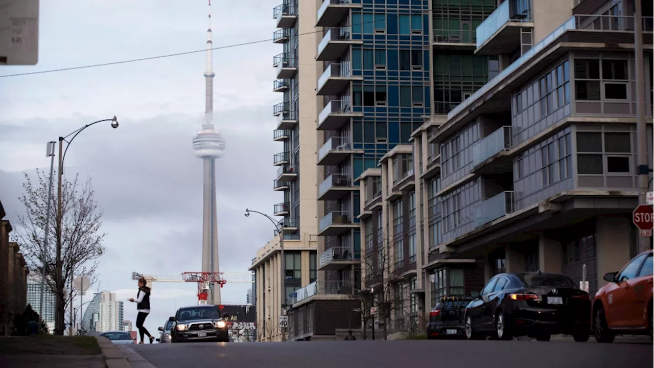 Toronto city staff proposes complete revamp of vacant home tax program amid rollout 'mess'